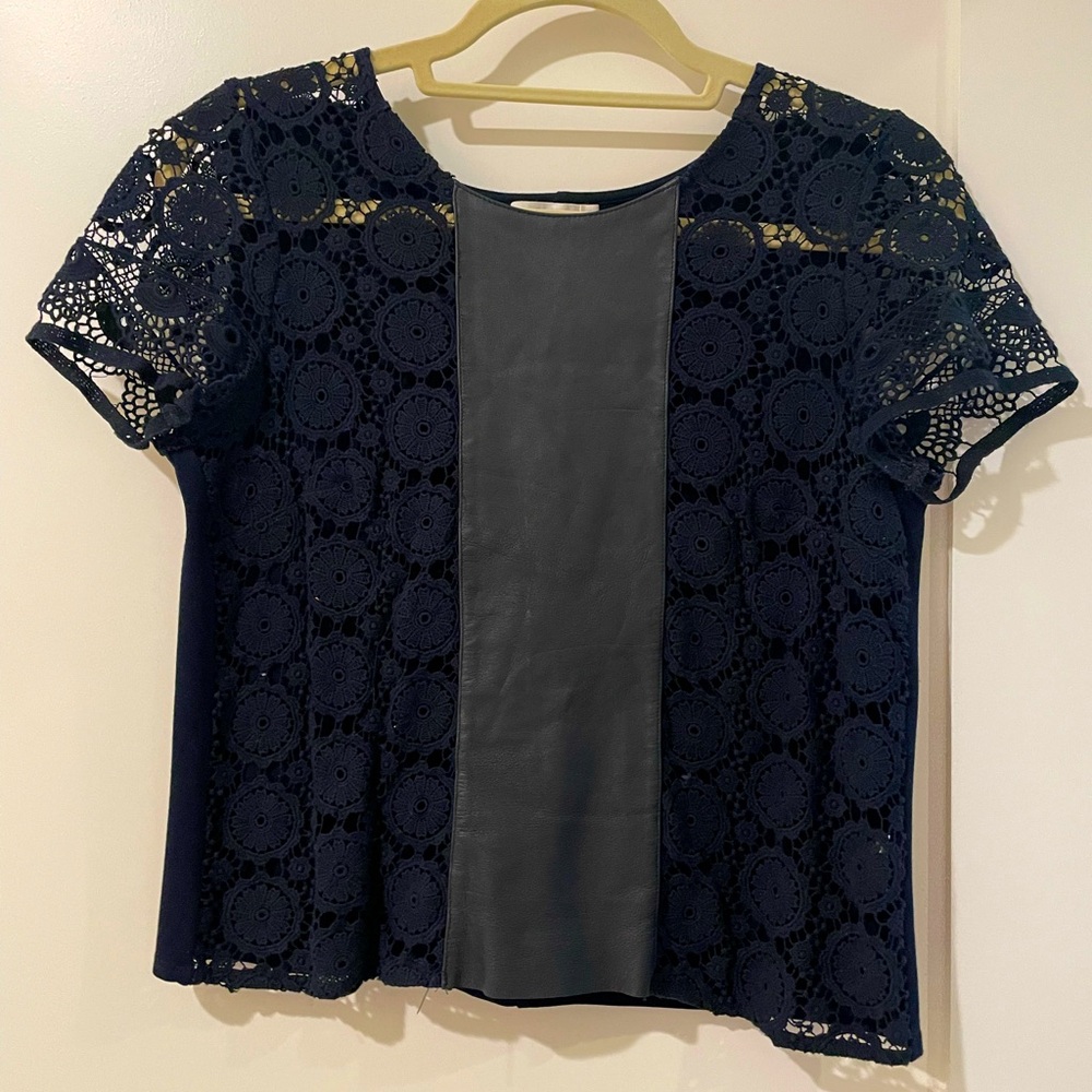 Bailey44 top with leather